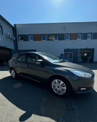 Ford Focus cena 26900 przebieg: 210855, rok produkcji 2018 z Zbąszyń małe 67